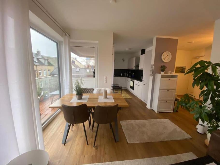 Moderne Penthouse Wohnung Schleswig Eksteriør bilde
